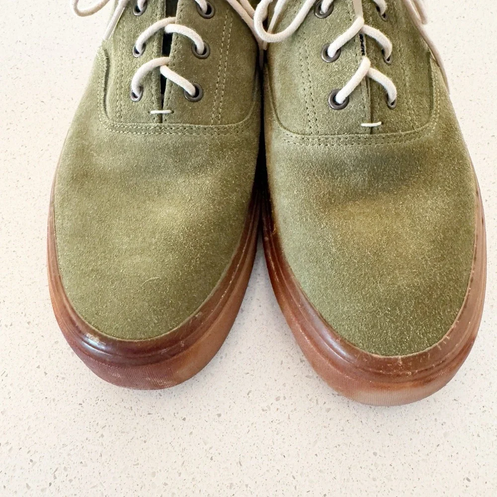 Sebago John Suede Sneakers size 10 Olive Green Preppy Cabincore Casual Capsule